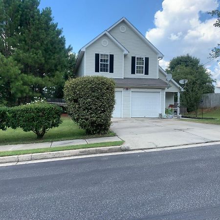 Captivating Home Near Downtown Atl Conley ภายนอก รูปภาพ